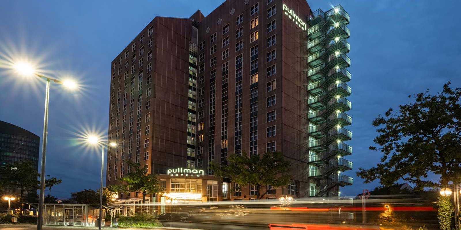 Bild Pullmann Fontana Stuttgart Vaihingen