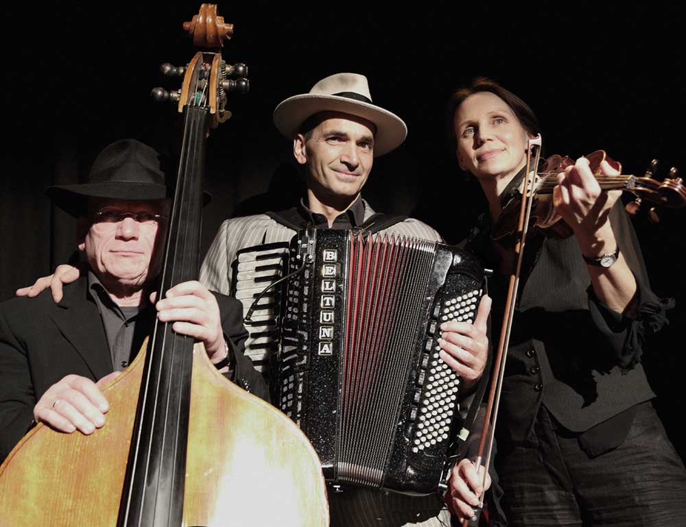 Bild-BluesetteTrio-Lauchhau-Lauchaecker Bild Trio Bluesette bei Kultur im Quadrat Lauchhau-Lauchäcker Stuttgart-Vaihingen